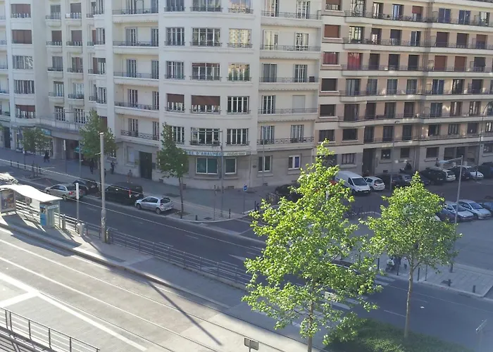 アパート La Rose Des Vents グルノーブル